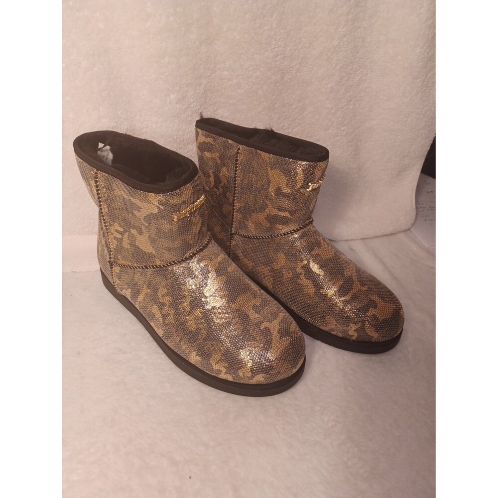 JUICY COUTURE BOOTS